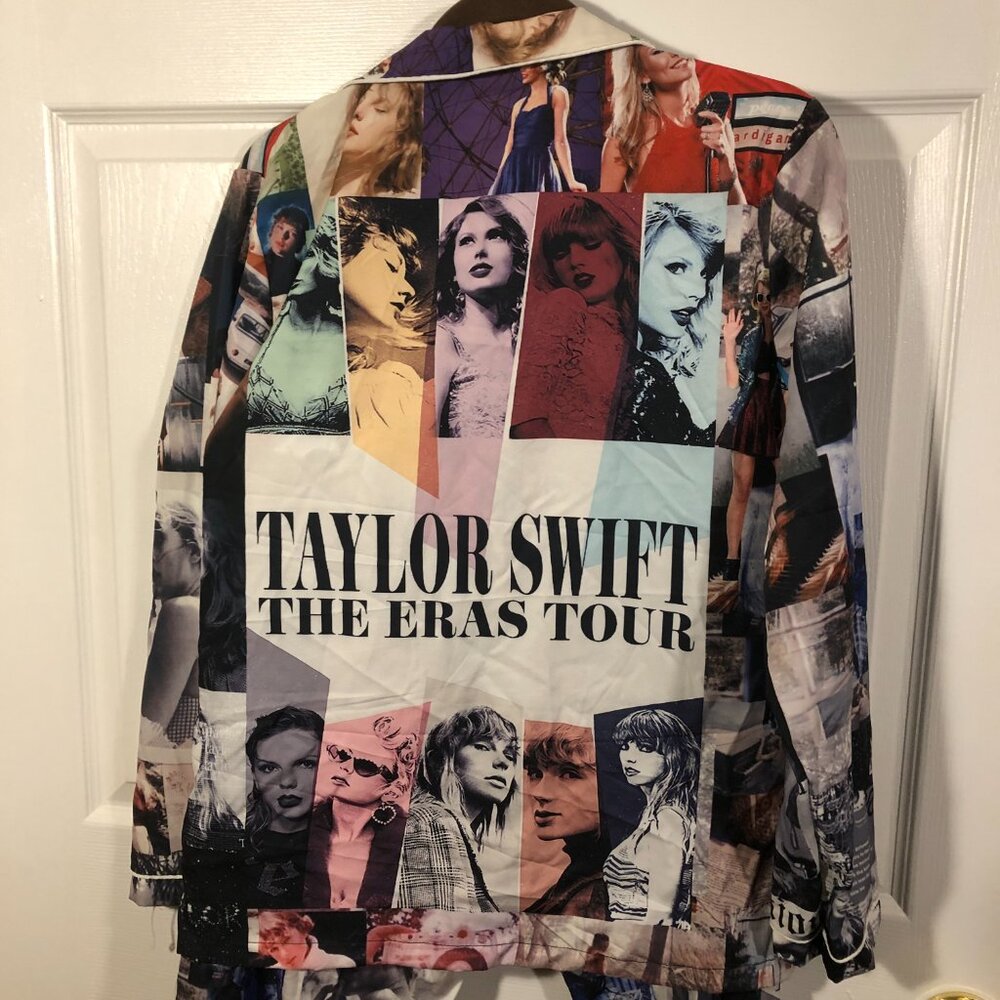 Taylor Swift women The Eras Tour top and bottom pajama set, M - Picture 4 of 12
